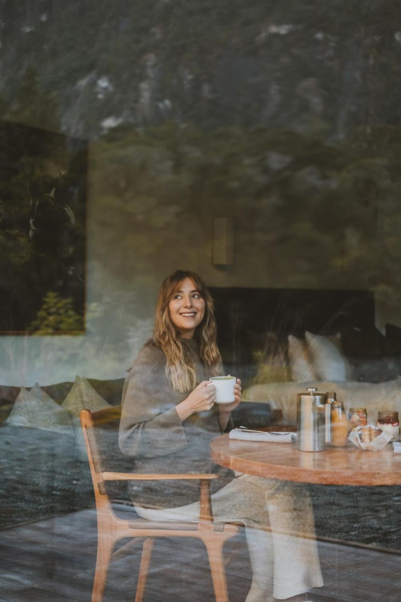 Milford Sound Lodge Екстер'єр фото