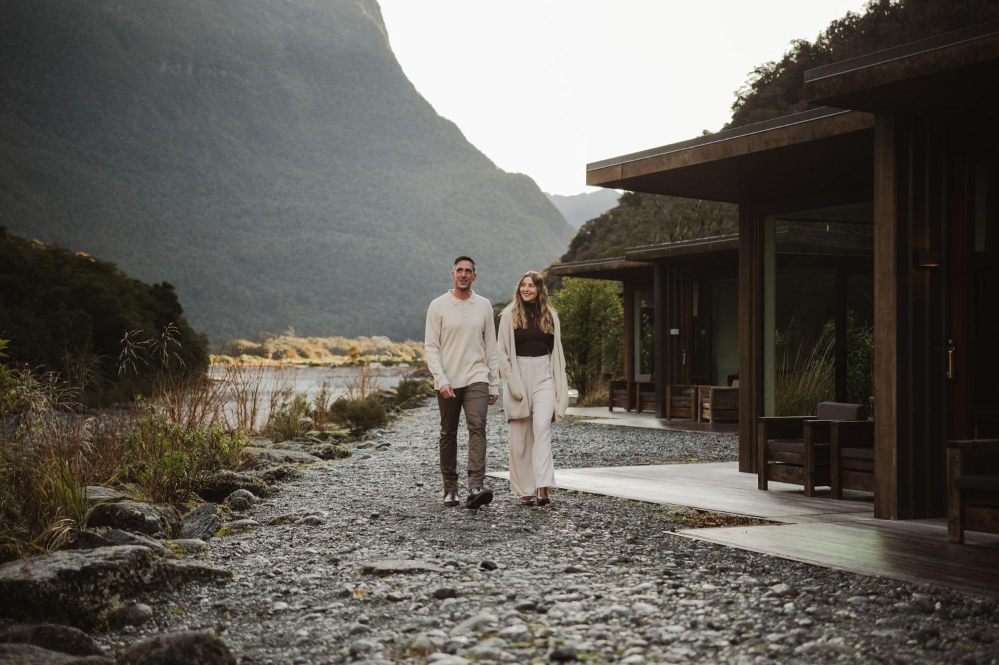 Milford Sound Lodge Екстер'єр фото